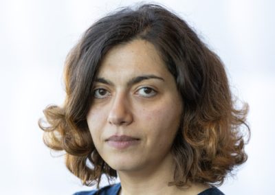 Dr. Lavinia Marin
